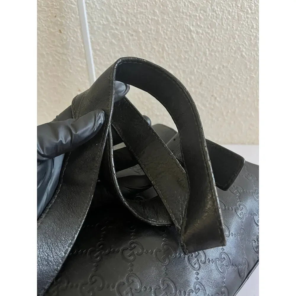 Gucci GG leather unisex Messenger bag